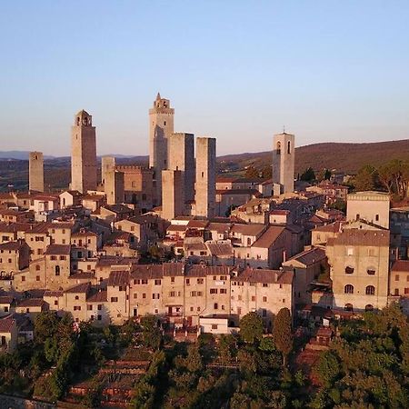 Castello Di Fulignano Ildebrando Superior Apartment San Gimignano Luaran gambar
